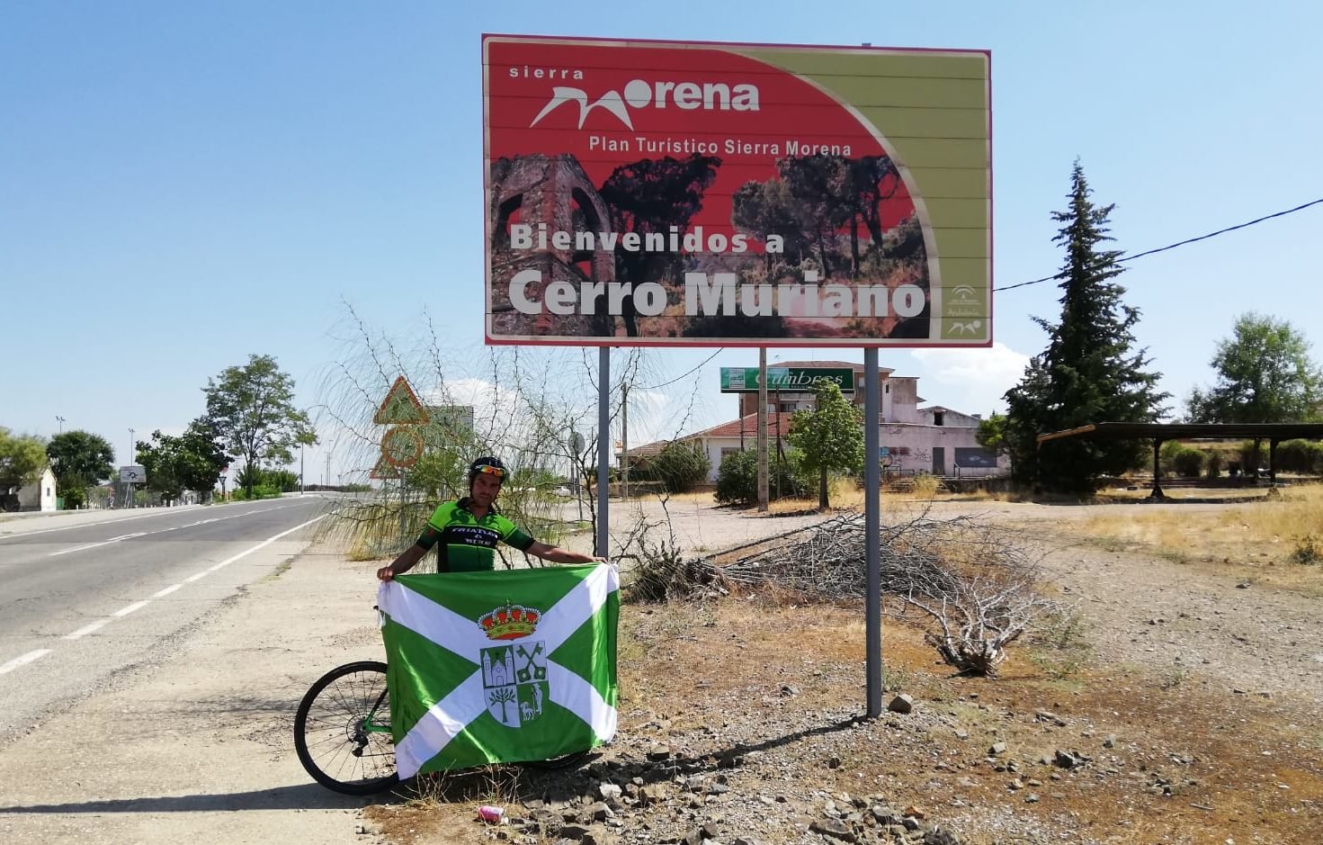 A tan solo una etapa de finalizar el reto solidario, a Antonio Estévez le quedan menos de 70 kilómetros para llegar a Nueva Carteya.