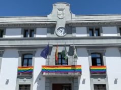 El ayuntamiento de Nueva Carteya coloca banderas LGTB en los balcones con motivo del 28J Nueva Carteya banderas LGTB