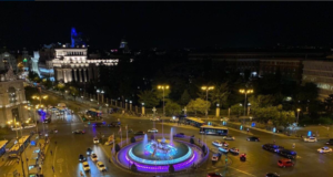 Lección madridista en Cibeles Cibeles se presenta sin aficionados madridistas después de haber ganado La Liga