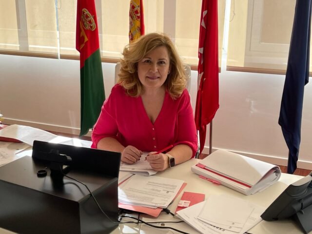 alcaldesa Natalia de Andrés Alcrocón