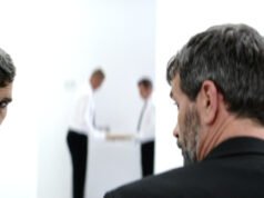 «El hombre que vendió su piel»: los espejos nunca mienten el hombre que vendió su piel crítica