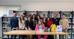 «Todo al Rojo», un grito a la lealtad personal en la era de las apariencias y las redes sociales