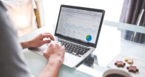 ¿Por qué deberías contratar una agencia SEO para tu negocio?