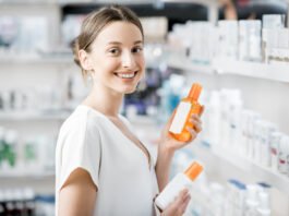 Consejos de expertos en dermocosmética en la farmacia de confianza