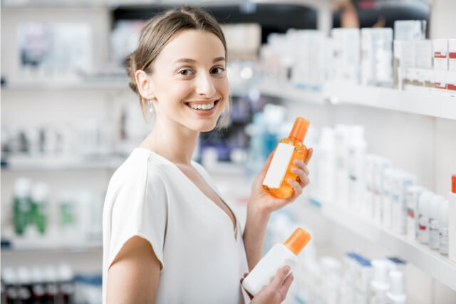 Consejos de expertos en dermocosmética en la farmacia de confianza