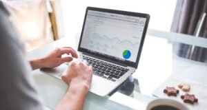 Impacto económico del posicionamiento en buscadores SEO en las empresas impacto económico del SEO en las empresas