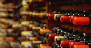 El rol clave de un distribuidor de bebidas en el sector horeca distribuidor de bebidas para el sector horeca, ofreciendo productos de calidad y servicio puntual. Distribución