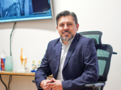 Cirugía de hombro de alta precisión: cómo estamos revolucionando el tratamiento de lesiones deportivas Dr. Octavio de León operando con técnica artroscópica