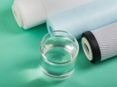 Procesos de depuración que fortalecen la calidad en la industria alimentaria y de bebidas Sistema de filtración industrial utilizado para la depuración de líquidos en la industria alimentaria.